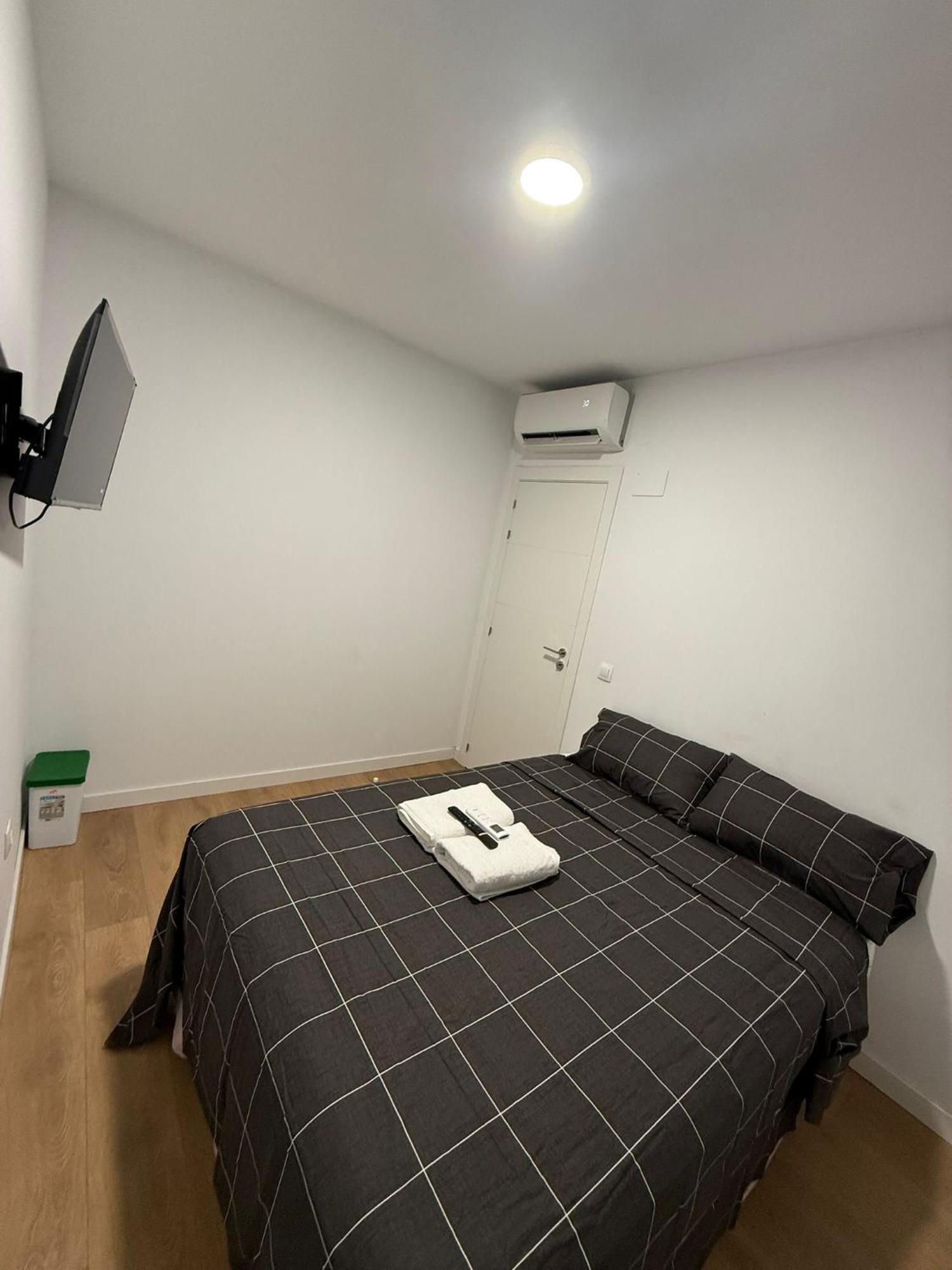 To Room Madrid Porras Buitenkant foto